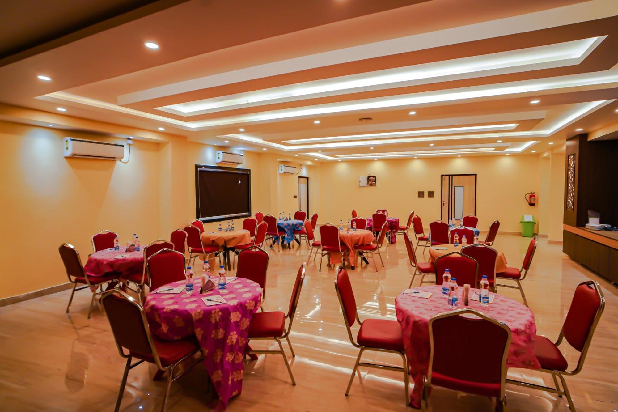 Prasant On Beach Resort !! Lift - Wifi -Restaurant-Parking Facilities-Newly Decorated Room !! Mandarmani Exterior foto