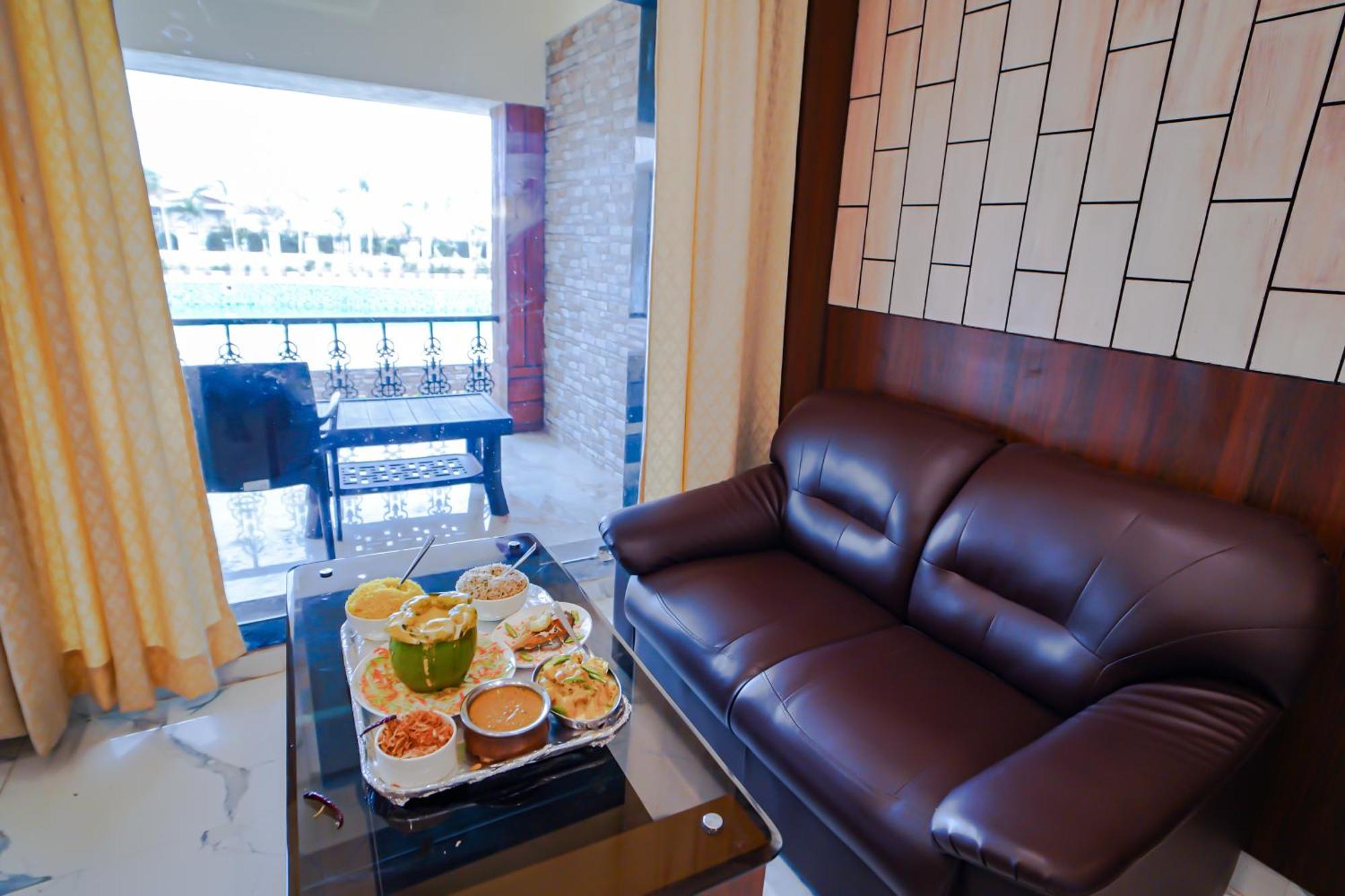 Prasant On Beach Resort !! Lift - Wifi -Restaurant-Parking Facilities-Newly Decorated Room !! Mandarmani Exterior foto