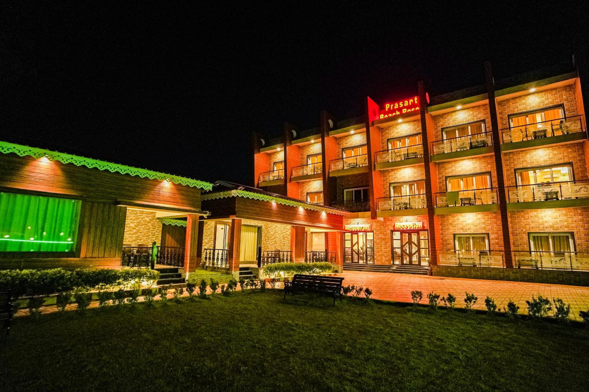 Prasant On Beach Resort !! Lift - Wifi -Restaurant-Parking Facilities-Newly Decorated Room !! Mandarmani Exterior foto