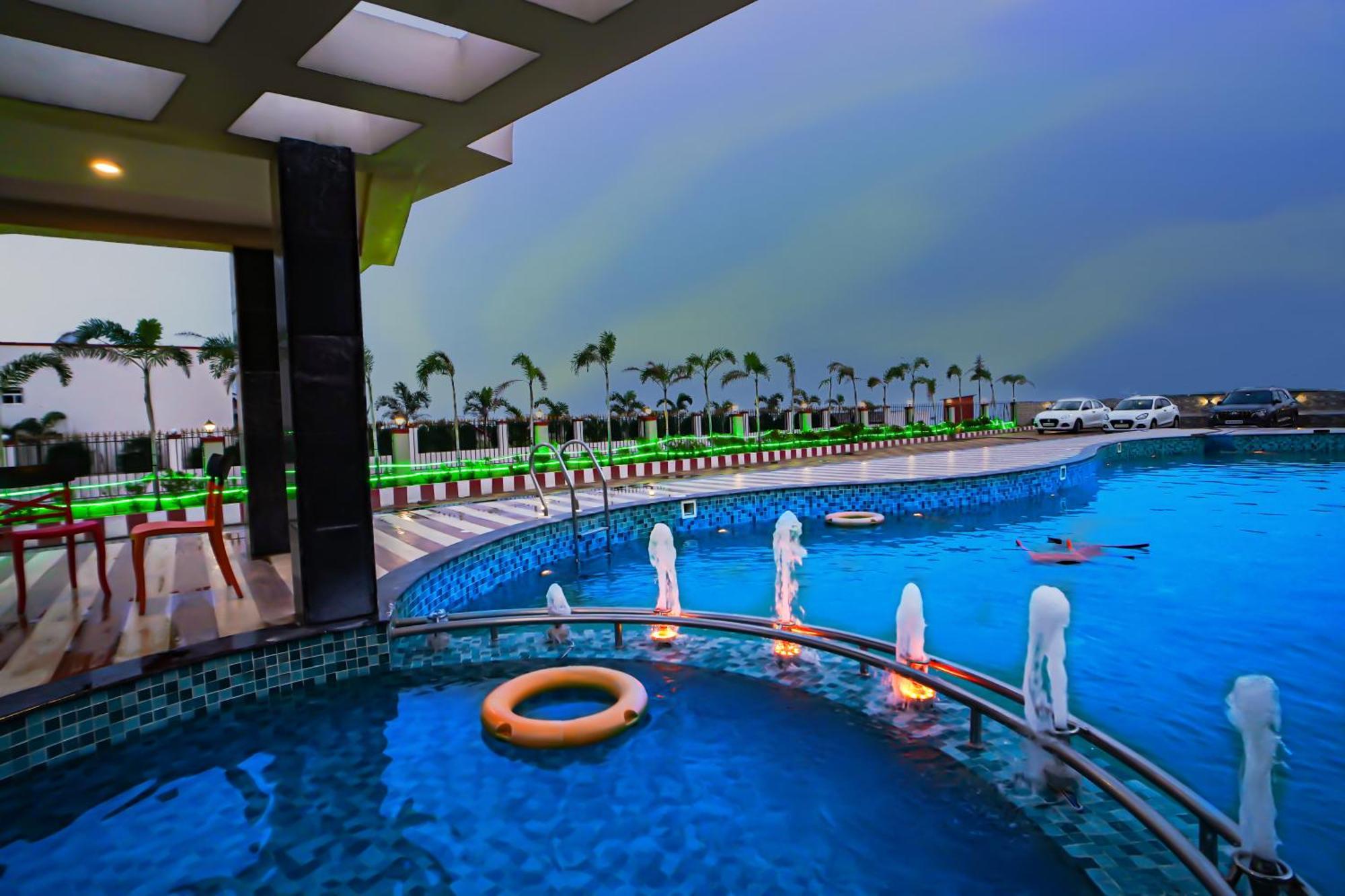 Prasant On Beach Resort !! Lift - Wifi -Restaurant-Parking Facilities-Newly Decorated Room !! Mandarmani Exterior foto