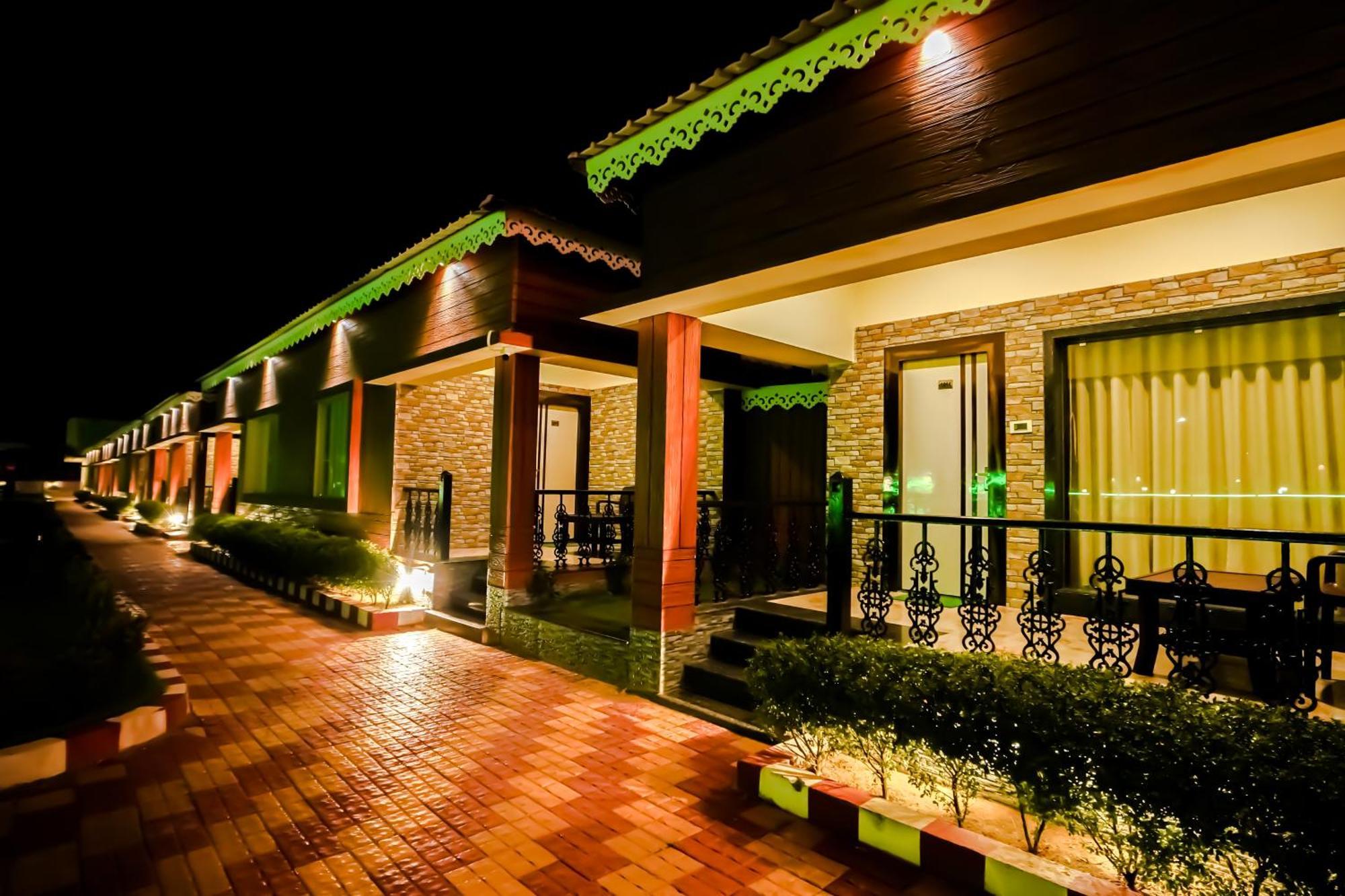 Prasant On Beach Resort !! Lift - Wifi -Restaurant-Parking Facilities-Newly Decorated Room !! Mandarmani Exterior foto